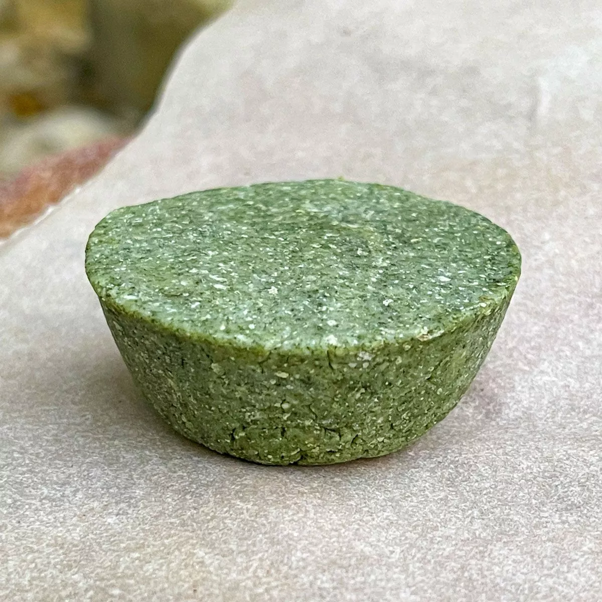 Крапива. Шампунь твердый.